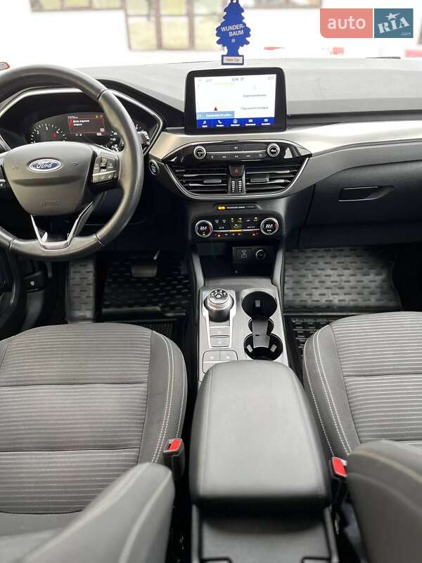 Позашляховик / Кросовер Ford Kuga 2020 в Бердичеві