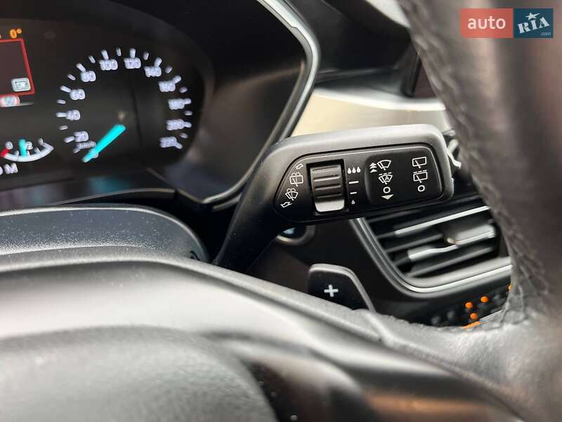 Позашляховик / Кросовер Ford Kuga 2020 в Бердичеві