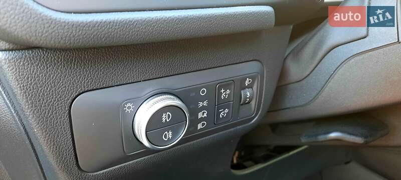 Внедорожник / Кроссовер Ford Kuga 2021 в Харькове