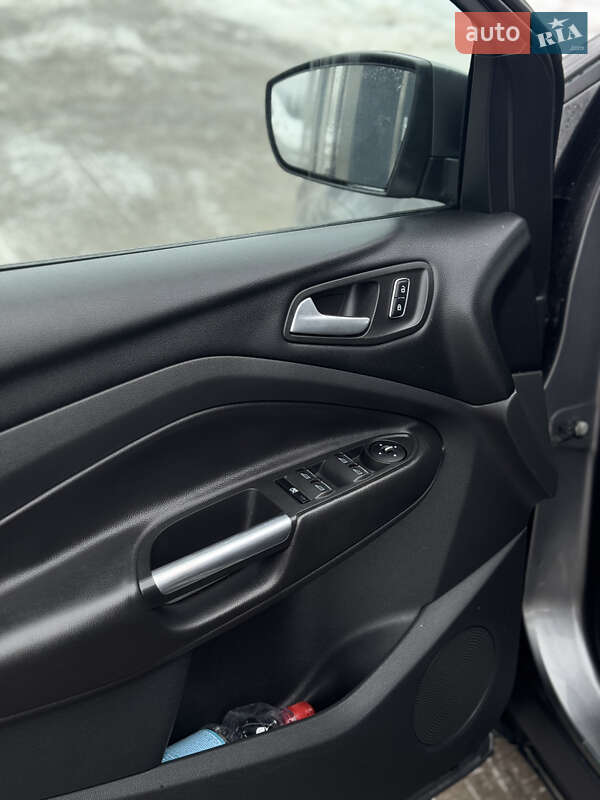 Внедорожник / Кроссовер Ford Kuga 2013 в Тернополе фото 64 Внедорожник / Кроссовер Ford Kuga 2013 в Тернополе