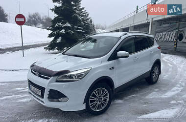 Позашляховик / Кросовер Ford Kuga 2013 в Києві