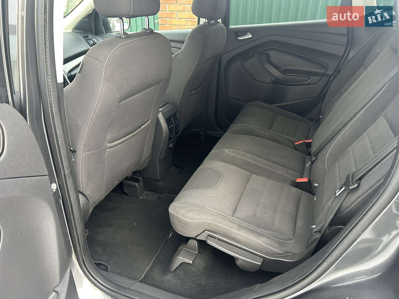 Внедорожник / Кроссовер Ford Kuga 2016 в Львове фото 8 Внедорожник / Кроссовер Ford Kuga 2016 в Львове