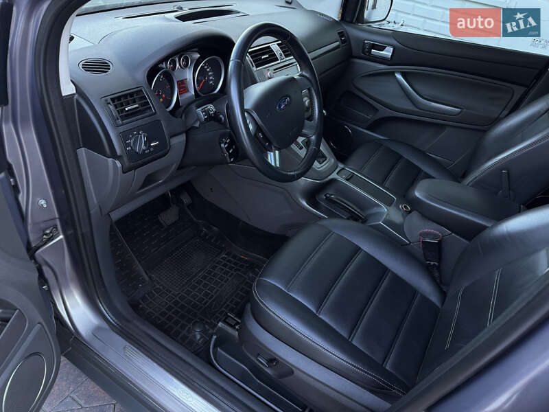 Позашляховик / Кросовер Ford Kuga 2013 в Дніпрі