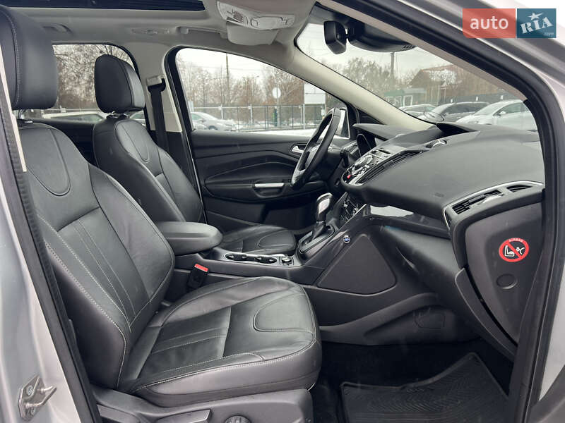 Внедорожник / Кроссовер Ford Kuga 2013 в Луцке