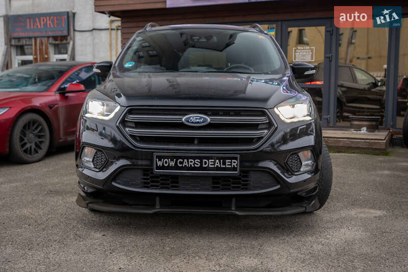 Позашляховик / Кросовер Ford Kuga 2019 в Києві