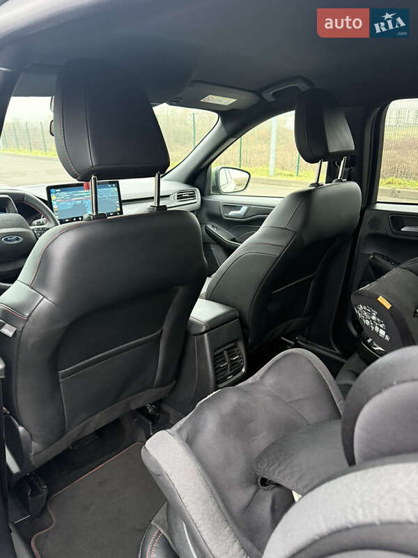 Внедорожник / Кроссовер Ford Kuga 2024 в Ровно фото 18 Внедорожник / Кроссовер Ford Kuga 2024 в Ровно