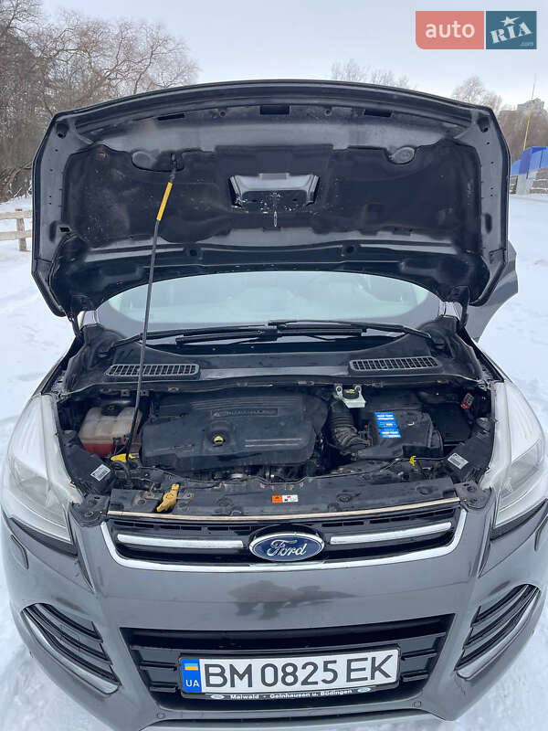 Позашляховик / Кросовер Ford Kuga 2015 в Сумах