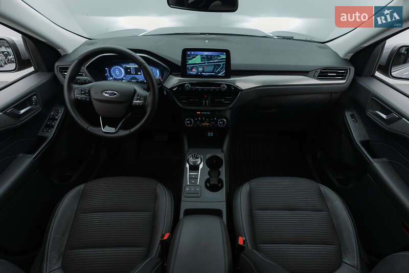 Позашляховик / Кросовер Ford Kuga 2021 в Києві