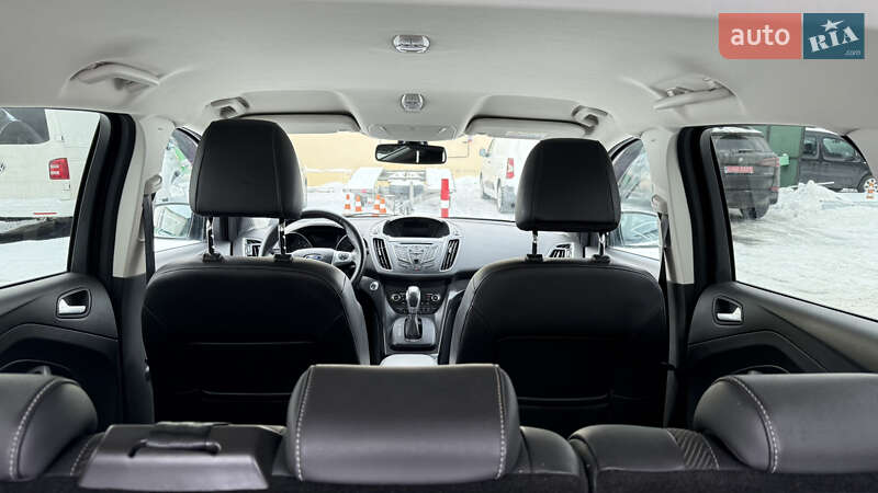 Внедорожник / Кроссовер Ford Kuga 2015 в Луцке