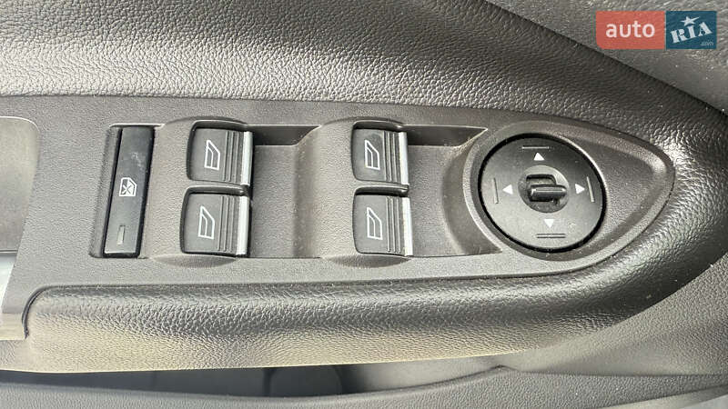 Внедорожник / Кроссовер Ford Kuga 2015 в Луцке