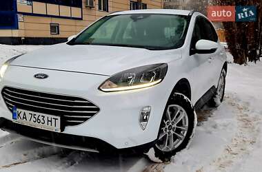 Внедорожник / Кроссовер Ford Kuga 2021 в Харькове