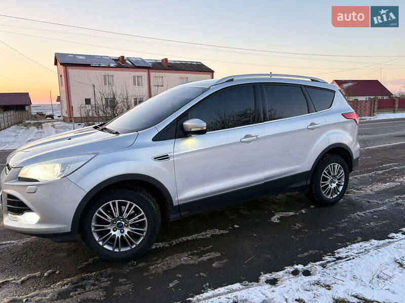 Позашляховик / Кросовер Ford Kuga 2014 в Володимирі