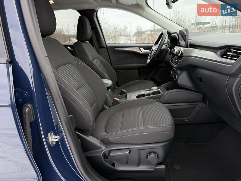 Позашляховик / Кросовер Ford Kuga 2023 в Вінниці