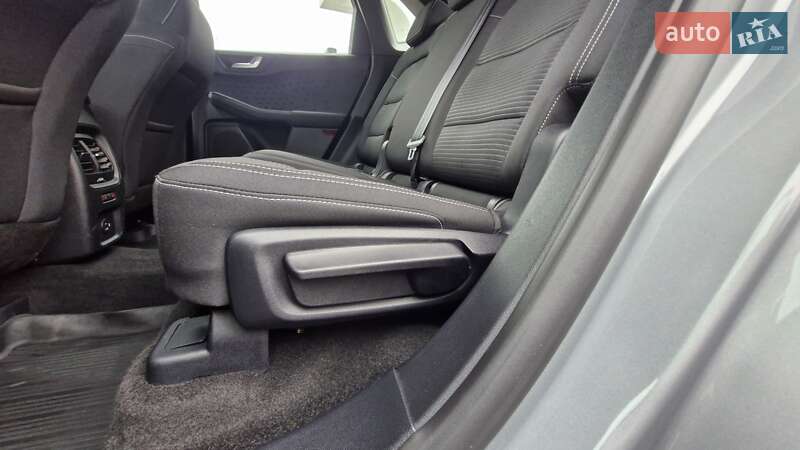 Внедорожник / Кроссовер Ford Kuga 2020 в Львове фото 26 Внедорожник / Кроссовер Ford Kuga 2020 в Львове