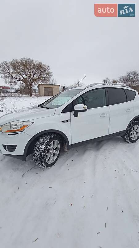 Внедорожник / Кроссовер Ford Kuga 2010 в Камне-Каширском фото 2 Внедорожник / Кроссовер Ford Kuga 2010 в Камне-Каширском