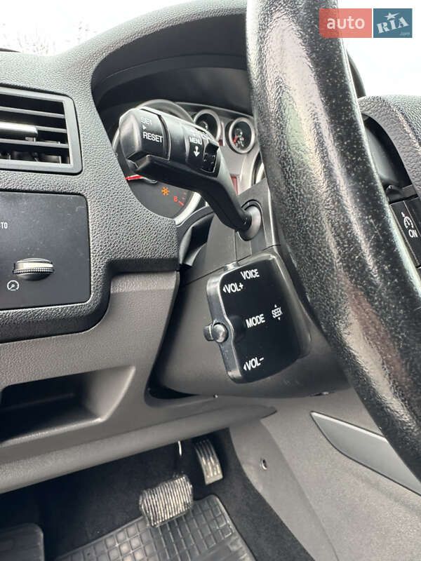 Внедорожник / Кроссовер Ford Kuga 2011 в Киеве