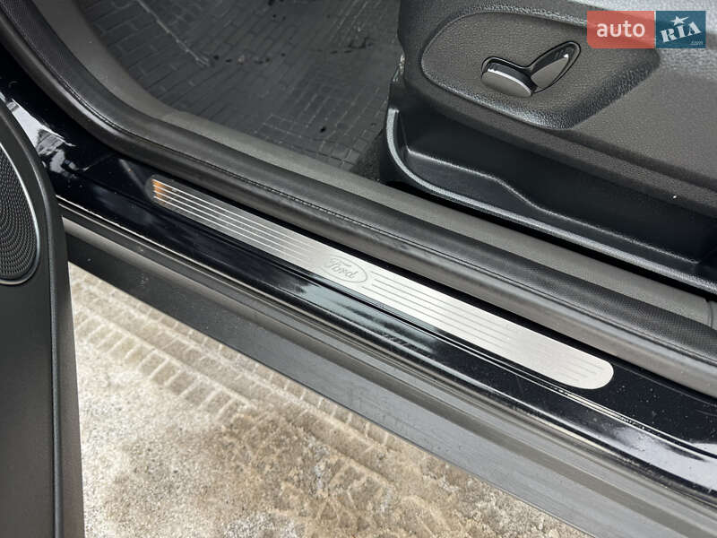 Внедорожник / Кроссовер Ford Kuga 2011 в Киеве