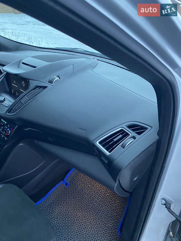 Позашляховик / Кросовер Ford Kuga 2017 в Горохові фото 20 Позашляховик / Кросовер Ford Kuga 2017 в Горохові