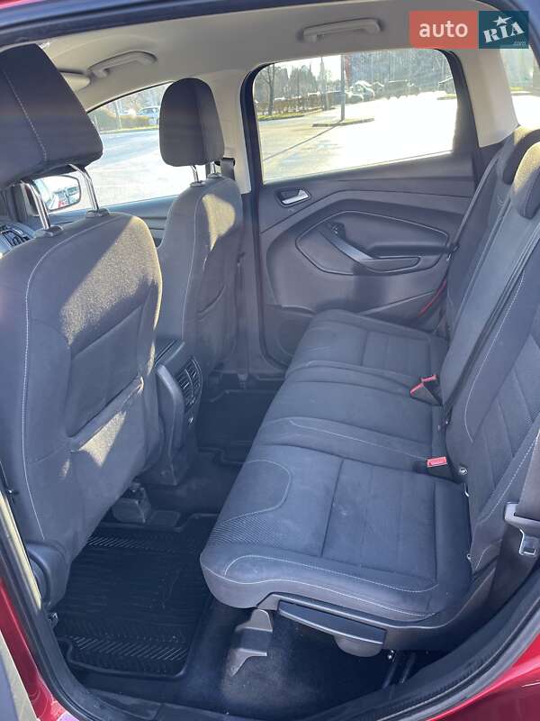 Внедорожник / Кроссовер Ford Kuga 2016 в Измаиле фото 5 Внедорожник / Кроссовер Ford Kuga 2016 в Измаиле