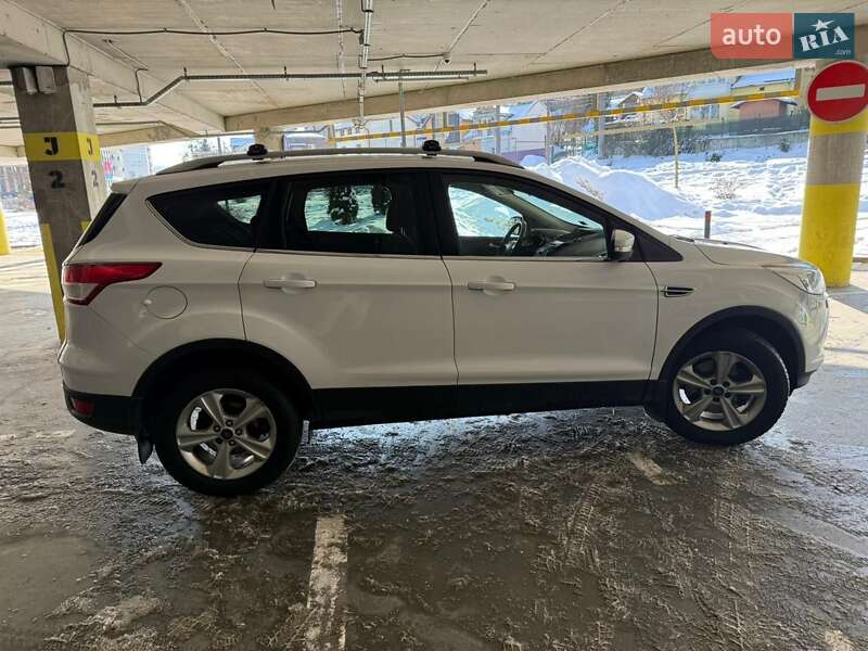 Позашляховик / Кросовер Ford Kuga 2016 в Львові фото 9 Позашляховик / Кросовер Ford Kuga 2016 в Львові