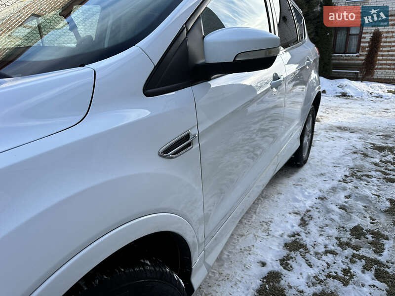Внедорожник / Кроссовер Ford Kuga 2015 в Львове фото 36 Внедорожник / Кроссовер Ford Kuga 2015 в Львове