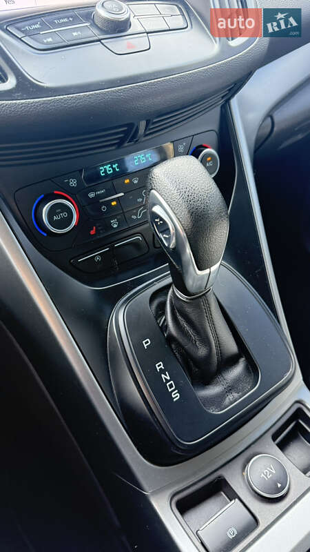 Позашляховик / Кросовер Ford Kuga 2019 в Луцьку