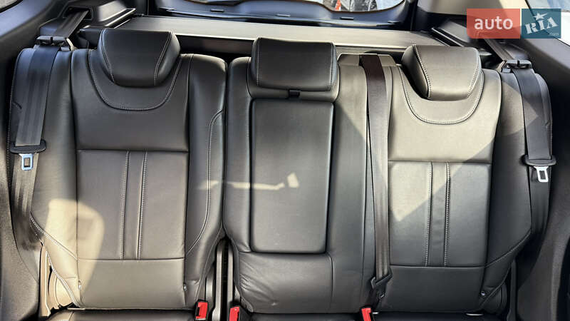 Позашляховик / Кросовер Ford Kuga 2019 в Луцьку