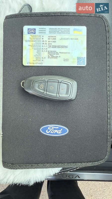 Позашляховик / Кросовер Ford Kuga 2019 в Луцьку