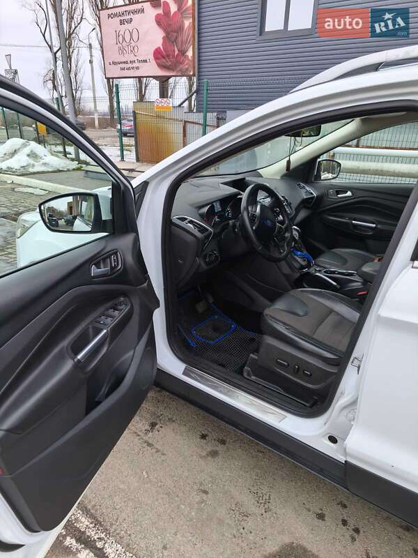 Внедорожник / Кроссовер Ford Kuga 2015 в Киеве фото 9 Внедорожник / Кроссовер Ford Kuga 2015 в Киеве