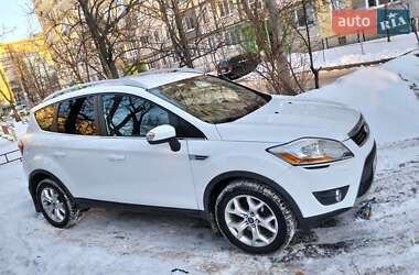 Внедорожник / Кроссовер Ford Kuga 2012 в Киеве