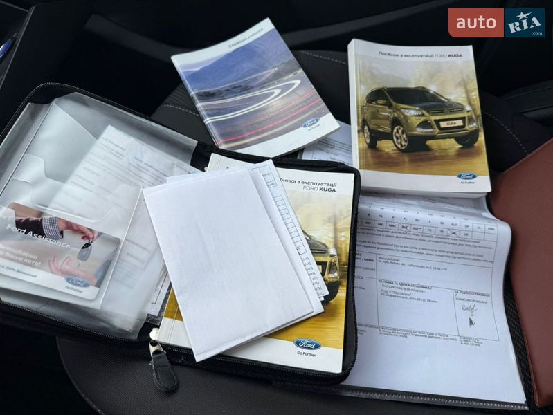 Позашляховик / Кросовер Ford Kuga 2016 в Львові