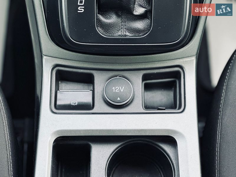 Внедорожник / Кроссовер Ford Kuga 2017 в Кременчуге