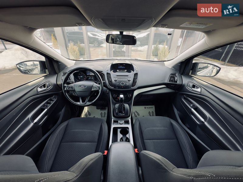 Внедорожник / Кроссовер Ford Kuga 2017 в Кременчуге