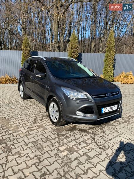 Позашляховик / Кросовер Ford Kuga 2015 в Тернополі