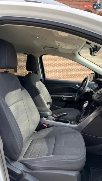 Внедорожник / Кроссовер Ford Kuga 2014 в Черноморске фото 13 Внедорожник / Кроссовер Ford Kuga 2014 в Черноморске