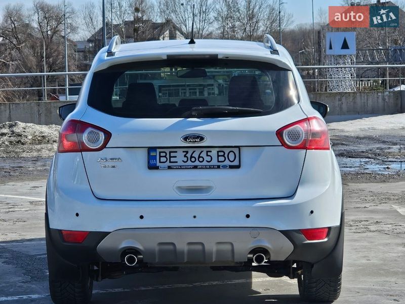Позашляховик / Кросовер Ford Kuga 2011 в Києві