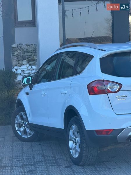 Позашляховик / Кросовер Ford Kuga 2010 в Стрию