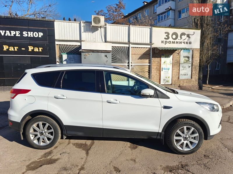 Внедорожник / Кроссовер Ford Kuga 2016 в Кременчуге