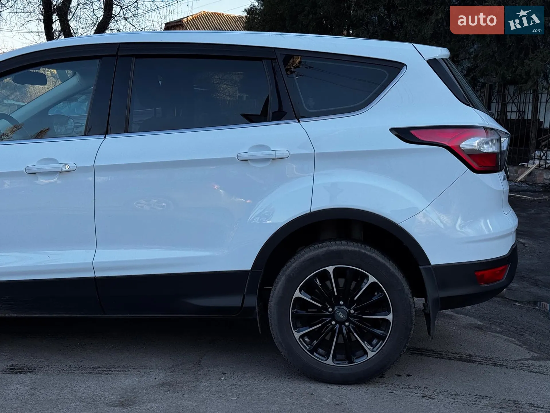 2017 Ford Kuga - мініатюра 10