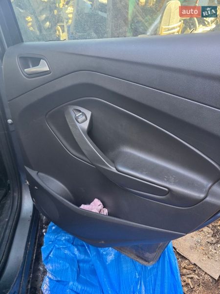 Внедорожник / Кроссовер Ford Kuga 2013 в Кропивницком