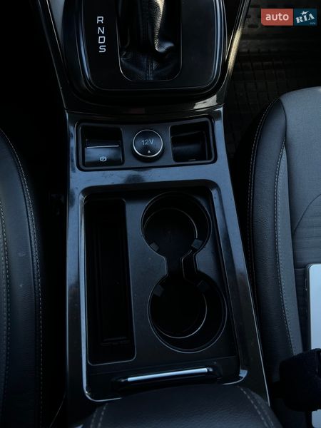 Позашляховик / Кросовер Ford Kuga 2016 в Рівному фото 12 Позашляховик / Кросовер Ford Kuga 2016 в Рівному