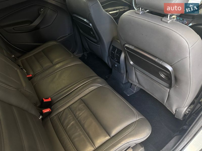 Внедорожник / Кроссовер Ford Kuga 2019 в Киеве