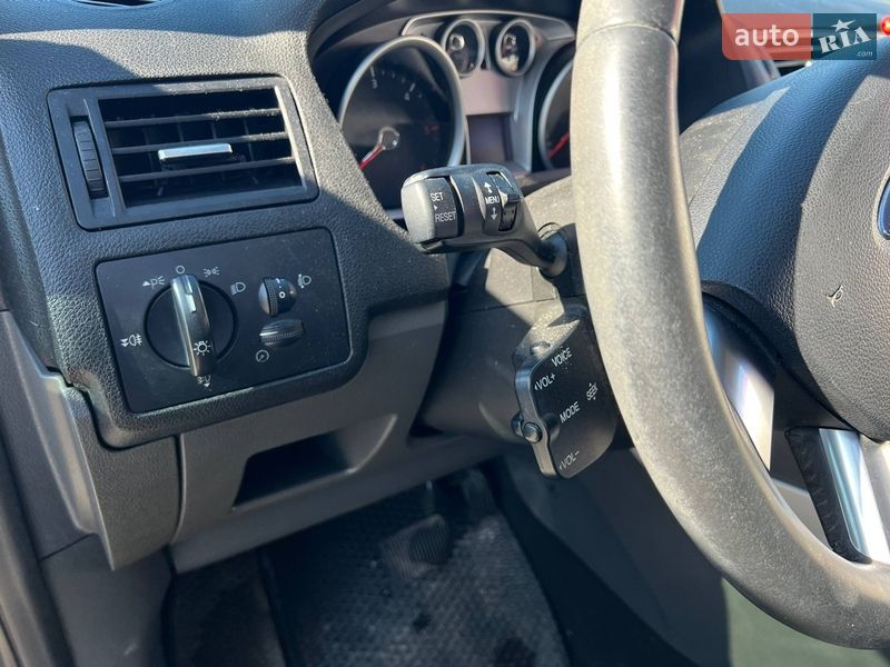 Внедорожник / Кроссовер Ford Kuga 2011 в Чернигове