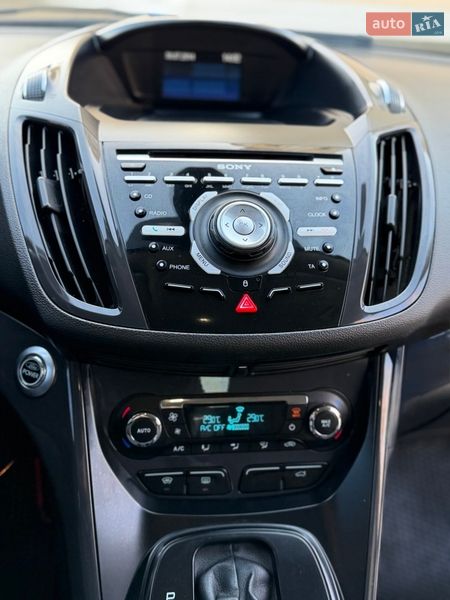 Позашляховик / Кросовер Ford Kuga 2014 в Дніпрі