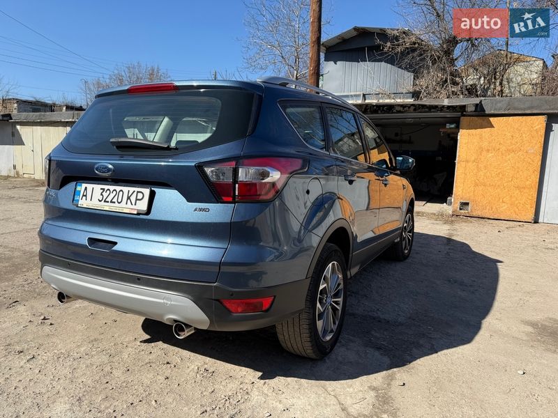 Внедорожник / Кроссовер Ford Kuga 2019 в Боярке