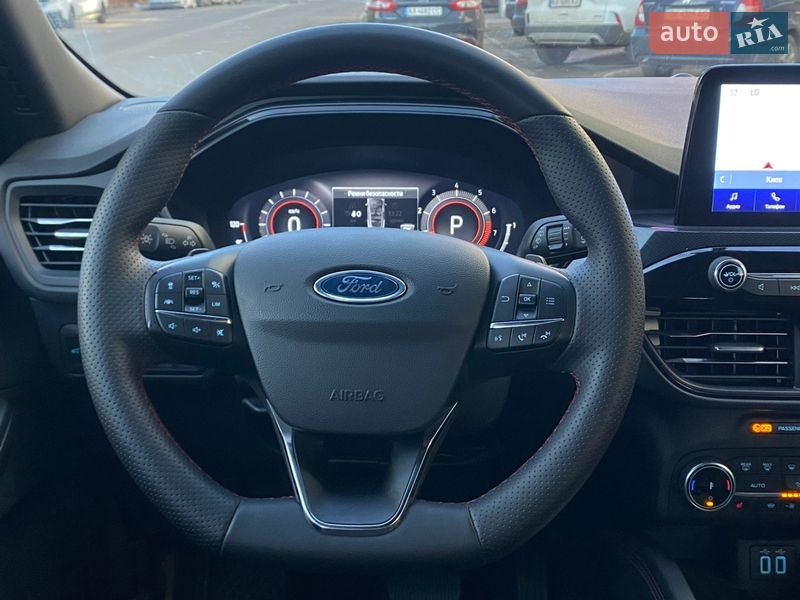Внедорожник / Кроссовер Ford Kuga 2023 в Киеве