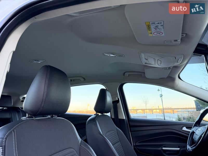 Позашляховик / Кросовер Ford Kuga 2019 в Києві