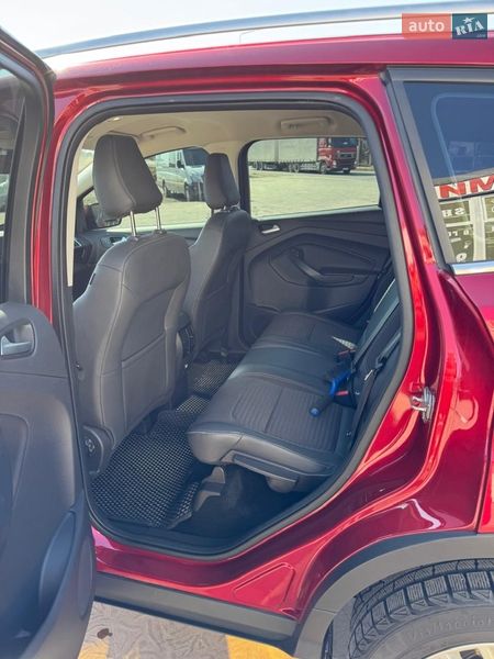 Внедорожник / Кроссовер Ford Kuga 2019 в Тернополе