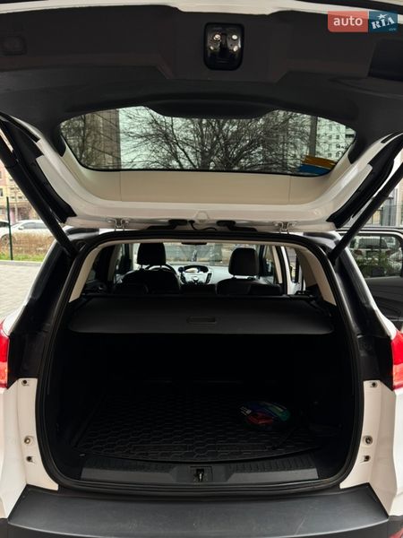 Внедорожник / Кроссовер Ford Kuga 2015 в Днепре фото 7 Внедорожник / Кроссовер Ford Kuga 2015 в Днепре