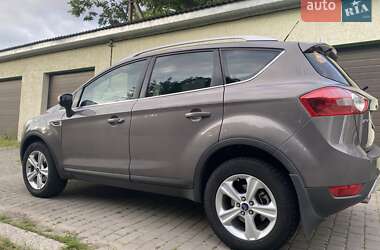 Позашляховик / Кросовер Ford Kuga 2012 в Миколаєві